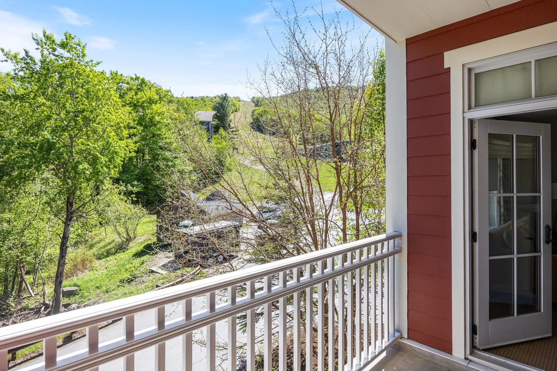 102 Forest Drive Warren VT 05674