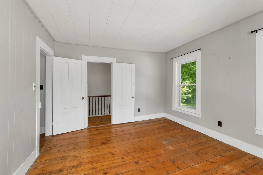37 Merrill Street Plymouth NH 03264