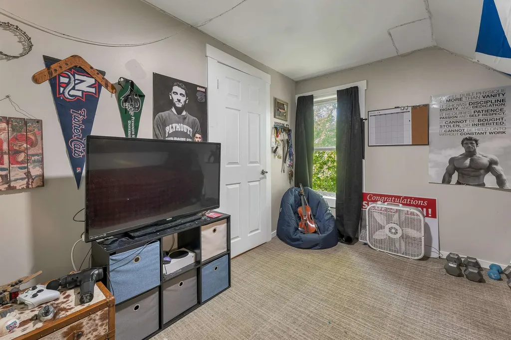 37 Merrill Street Plymouth NH 03264