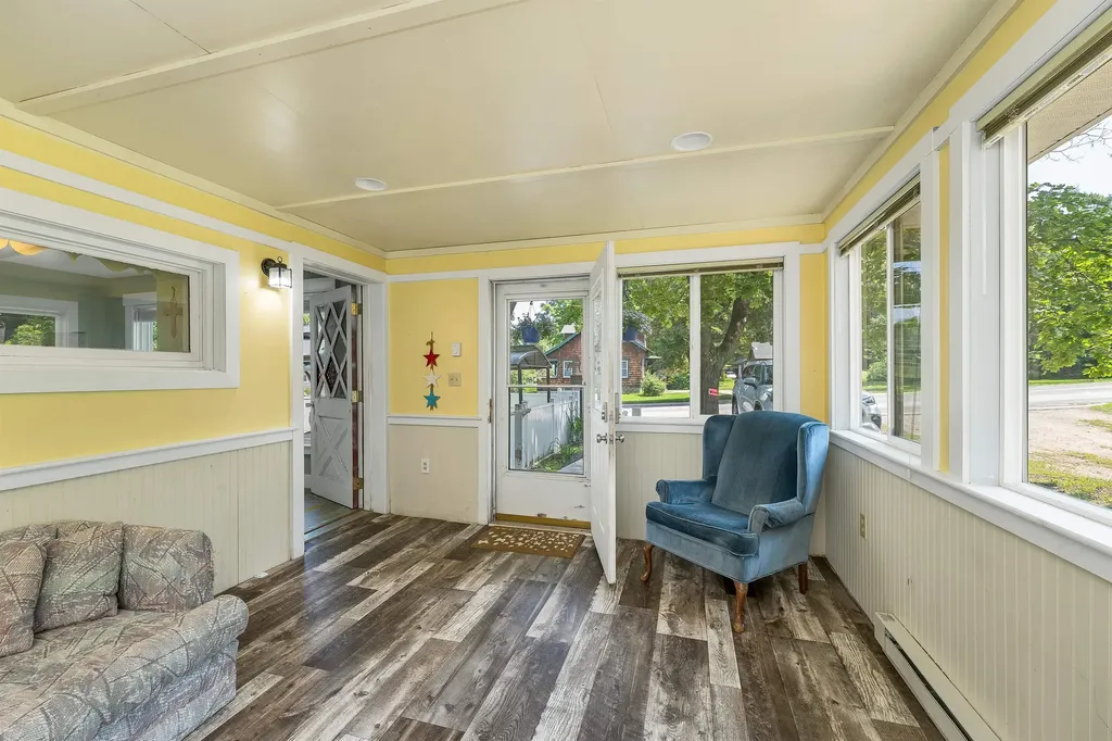 37 Merrill Street Plymouth NH 03264