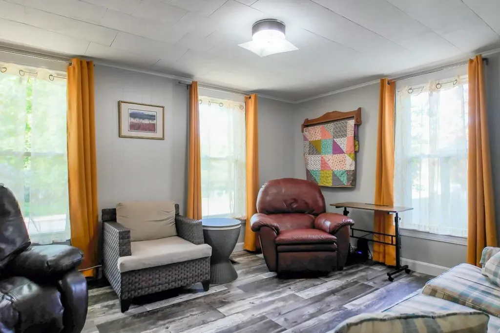 37 Merrill Street Plymouth NH 03264
