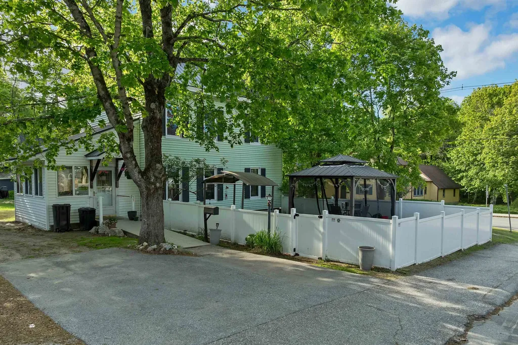37 Merrill Street Plymouth NH 03264