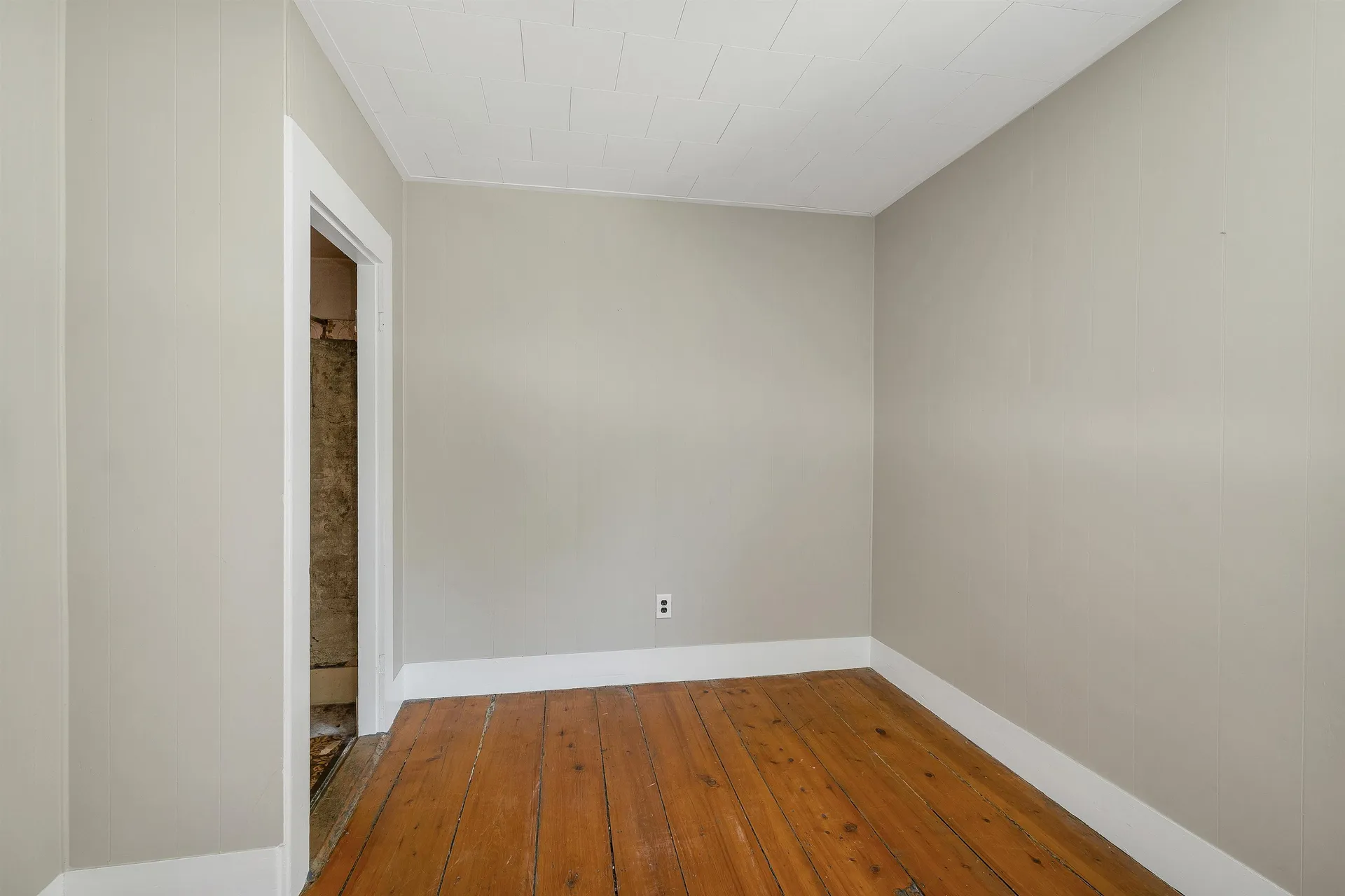 37 Merrill Street Plymouth NH 03264