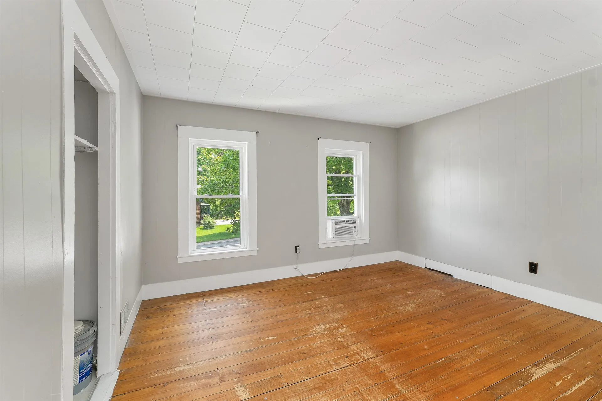 37 Merrill Street Plymouth NH 03264