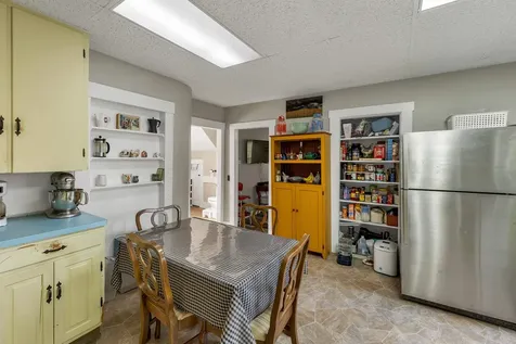 37 Merrill Street Plymouth NH 03264