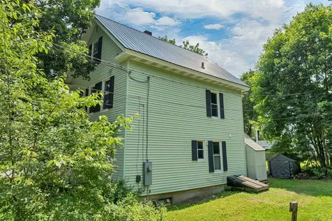 37 Merrill Street Plymouth NH 03264