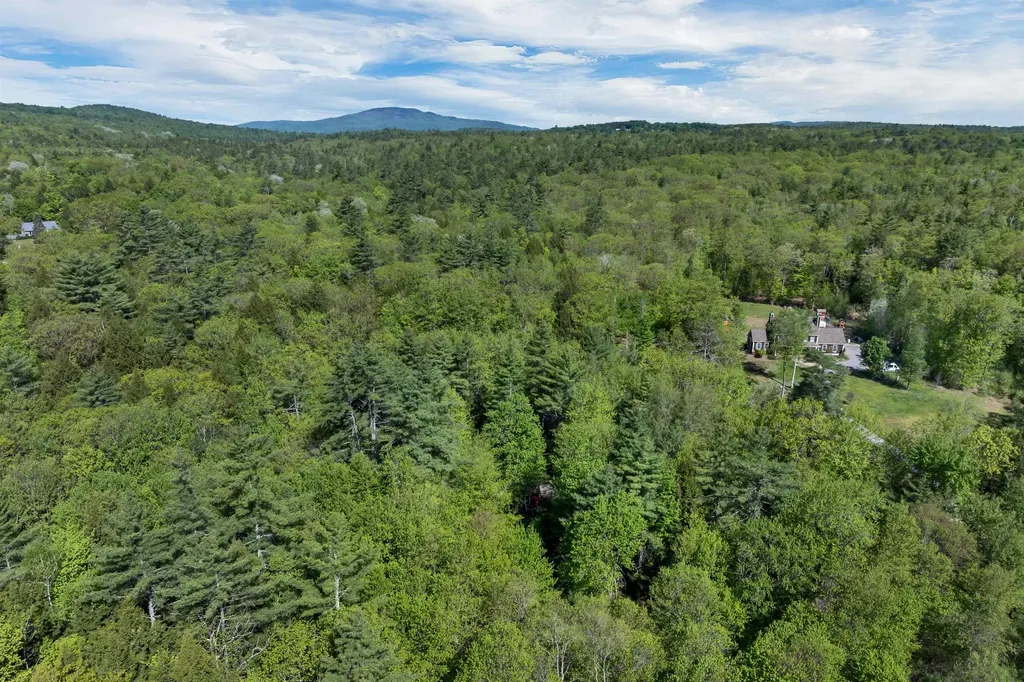 218 New Road Salisbury NH 03268