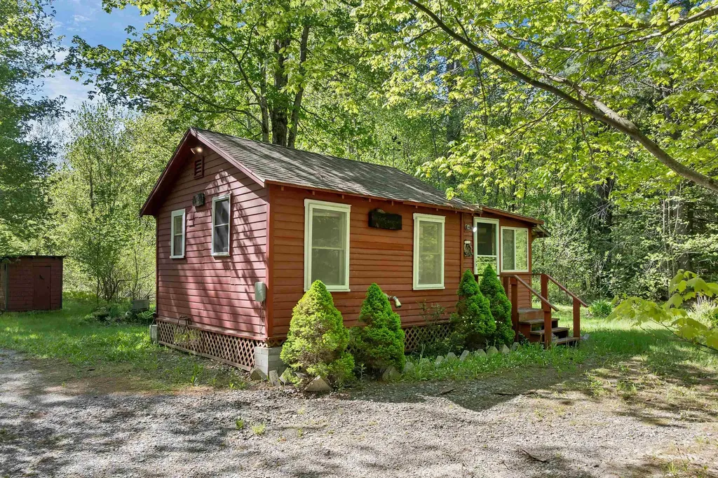 218 New Road Salisbury NH 03268