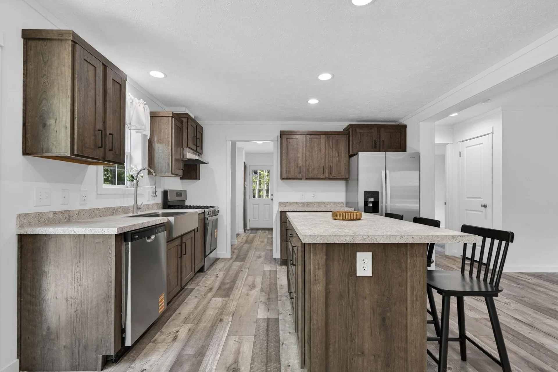 11 Hill Street Hillsborough NH 03244
