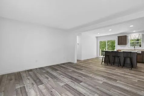 11 Hill Street Hillsborough NH 03244