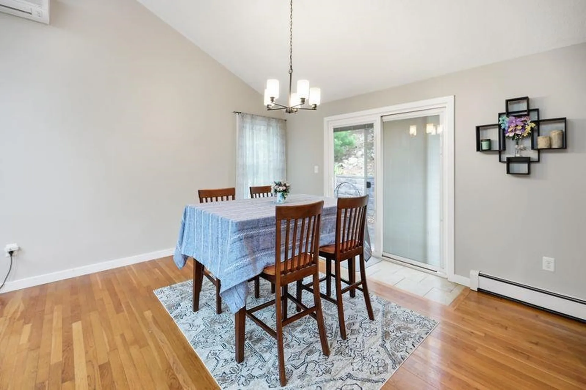 10 Hillside Road Kingston NH 03848