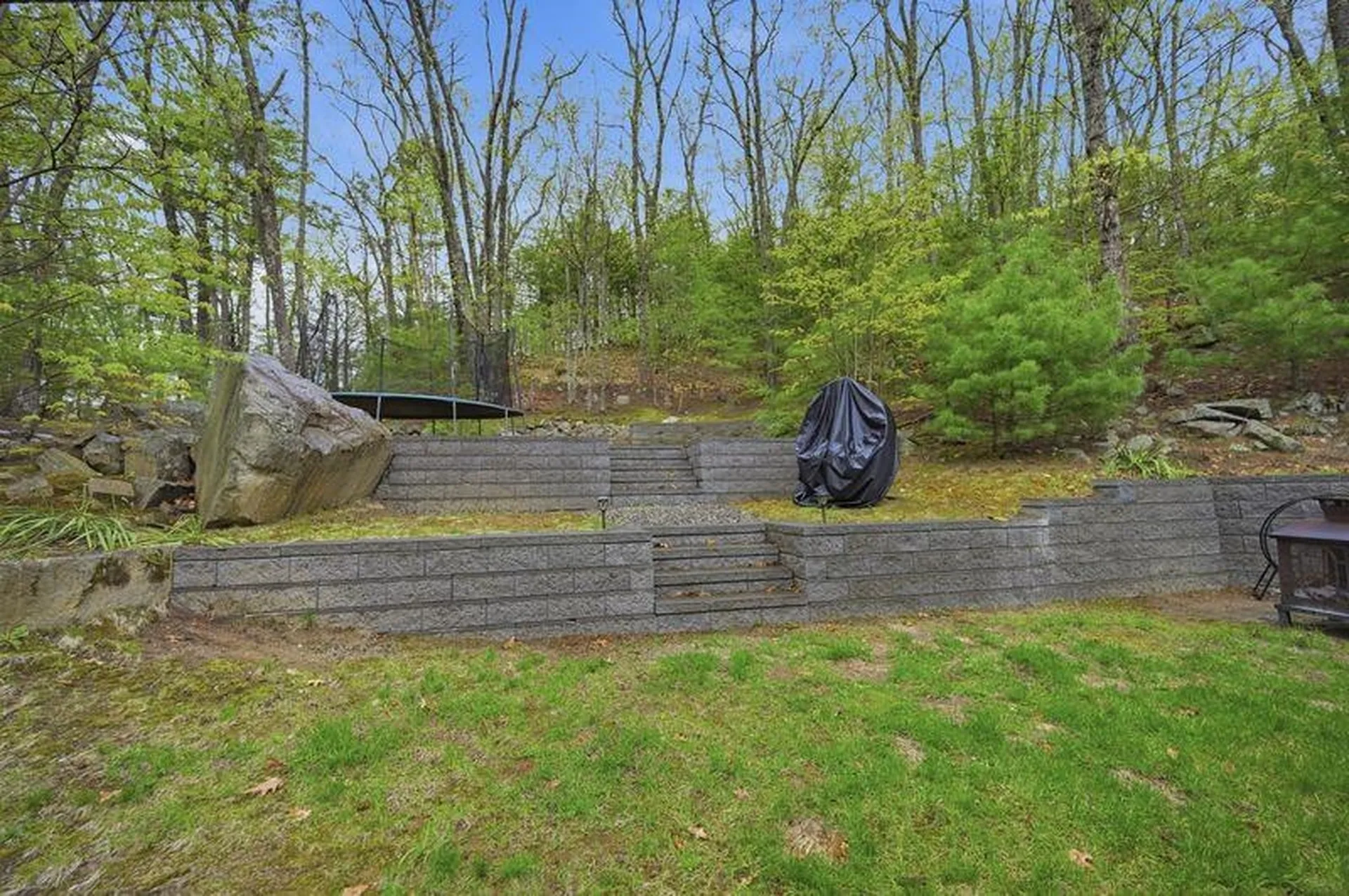 10 Hillside Road Kingston NH 03848