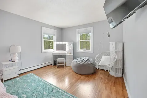 10 Hillside Road Kingston NH 03848