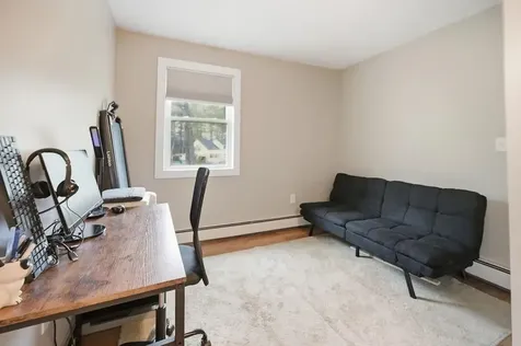10 Hillside Road Kingston NH 03848