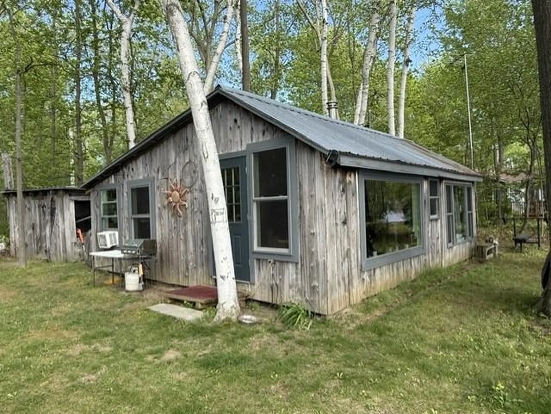 85 Island Drive Bridport VT 05734-9300
