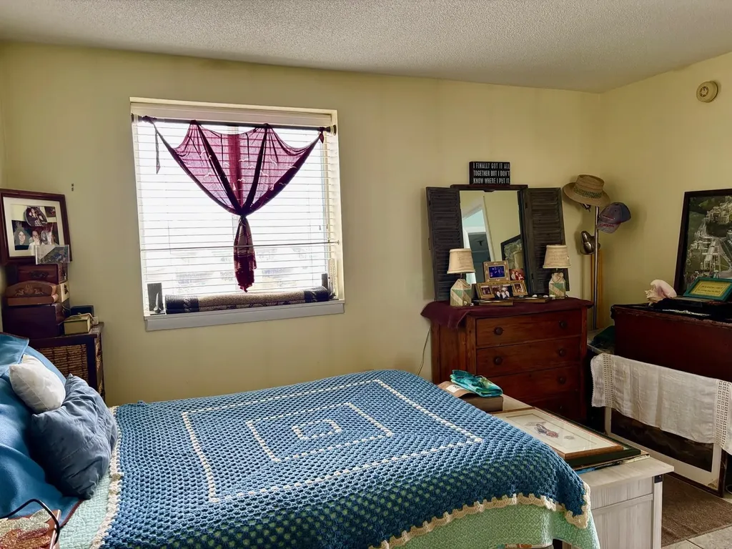 933 Ocean Boulevard Hampton NH 03842