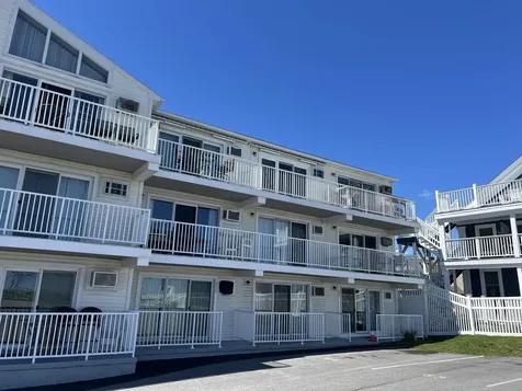 933 Ocean Boulevard Hampton NH 03842