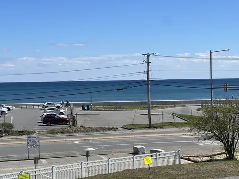 933 Ocean Boulevard Hampton NH 03842