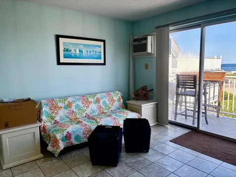 933 Ocean Boulevard Hampton NH 03842