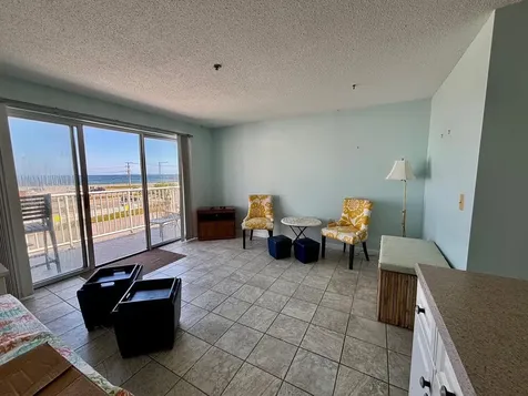 933 Ocean Boulevard Hampton NH 03842