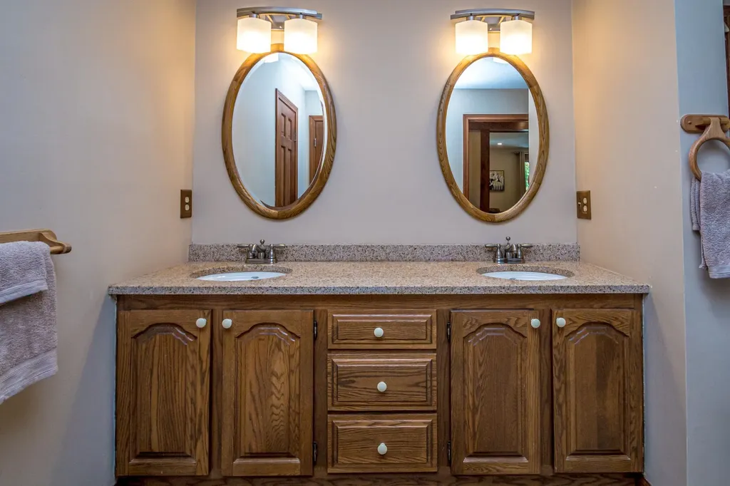 373 Green Hill Road Conway NH 03813