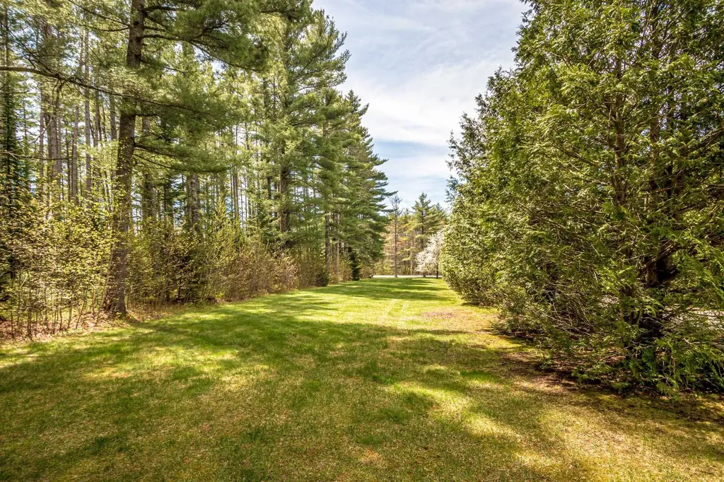 373 Green Hill Road Conway NH 03813