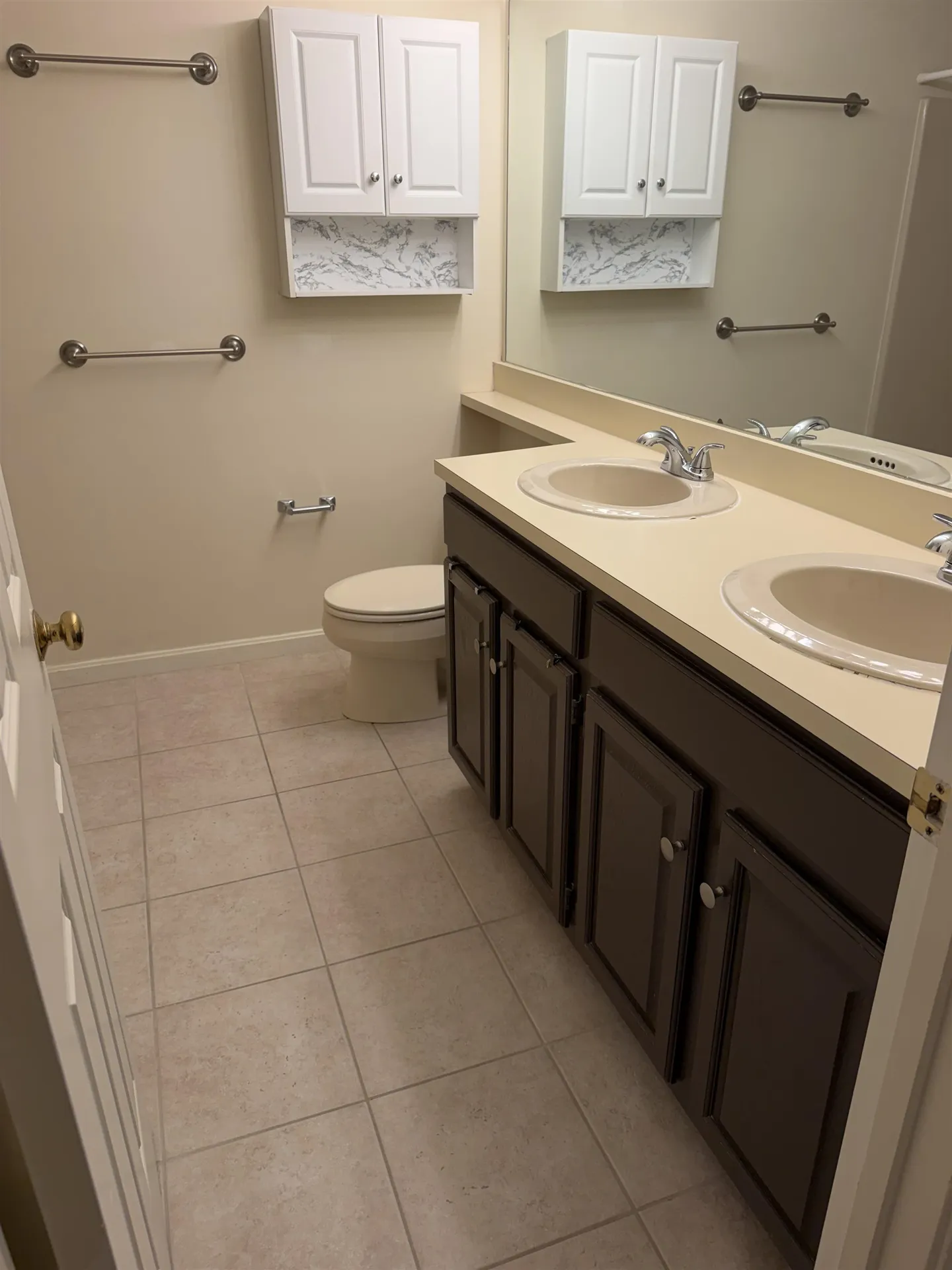 210 Bartemus Trail Nashua NH 03061