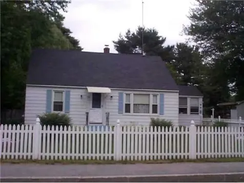 6 Maplecrest Street Newmarket NH 03857