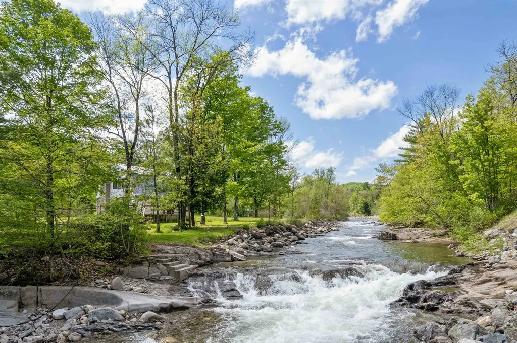 119 Ilsley Road Thetford VT 05075