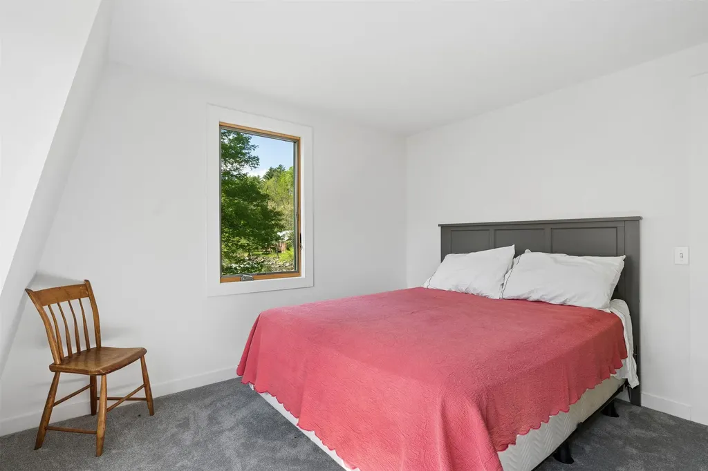 119 Ilsley Road Thetford VT 05075
