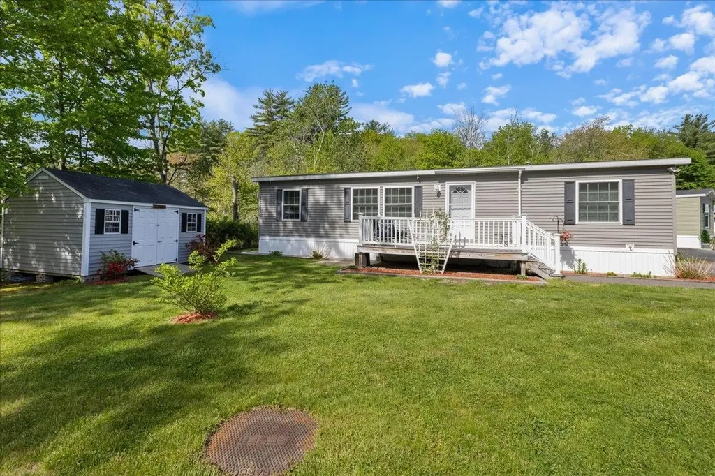 30 Eglin Boulevard Londonderry NH 03053