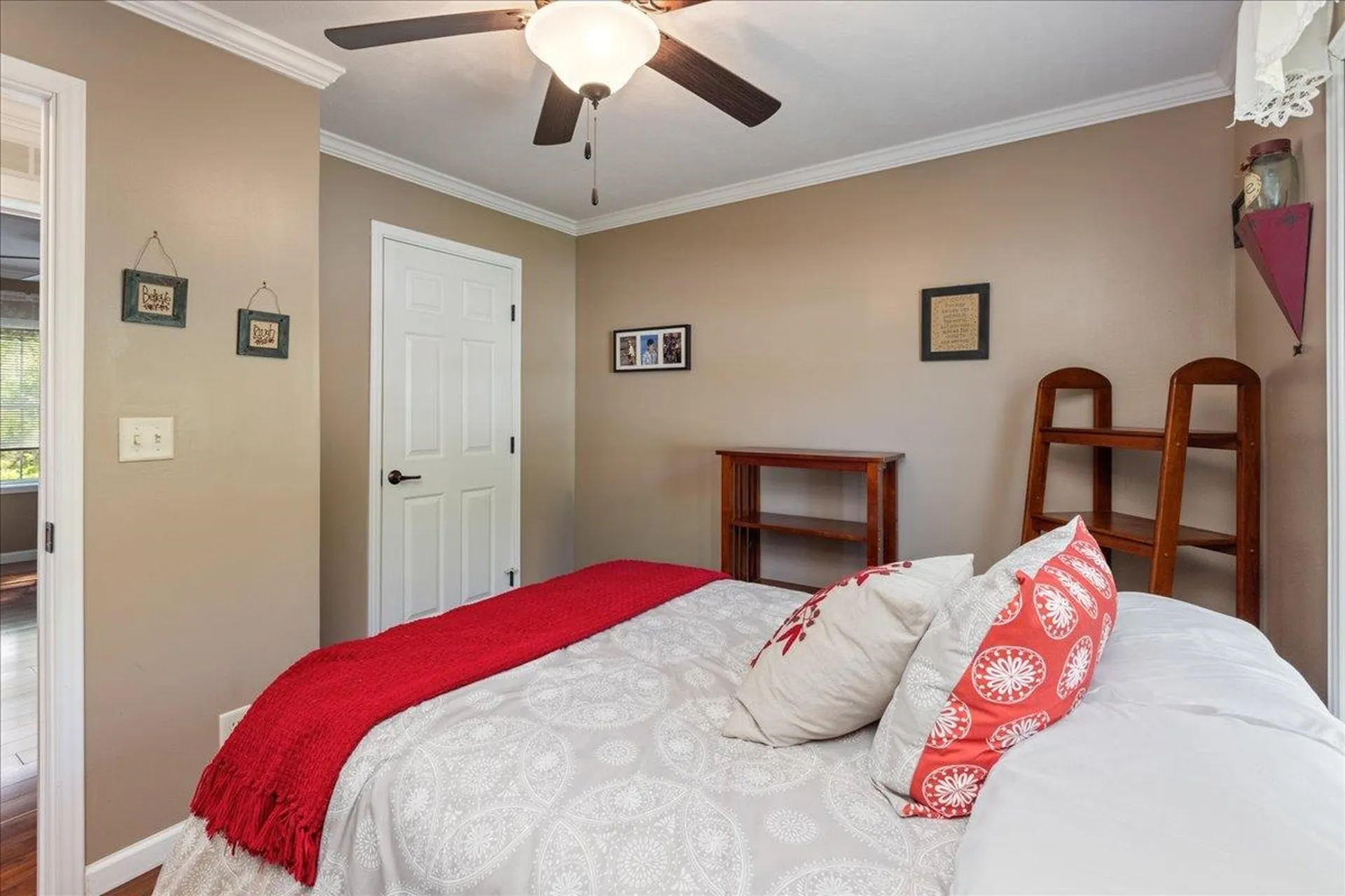 30 Eglin Boulevard Londonderry NH 03053