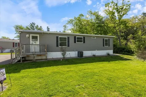 30 Eglin Boulevard Londonderry NH 03053