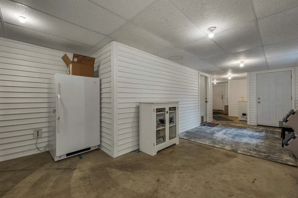 15 Adams Avenue Seabrook NH 03874