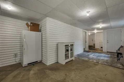 15 Adams Avenue Seabrook NH 03874
