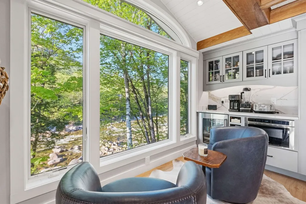 26 Loonwood Drive Lincoln NH 03251