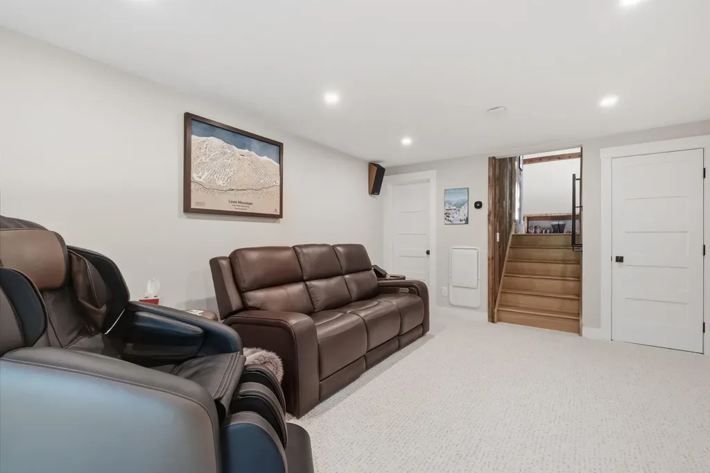 26 Loonwood Drive Lincoln NH 03251