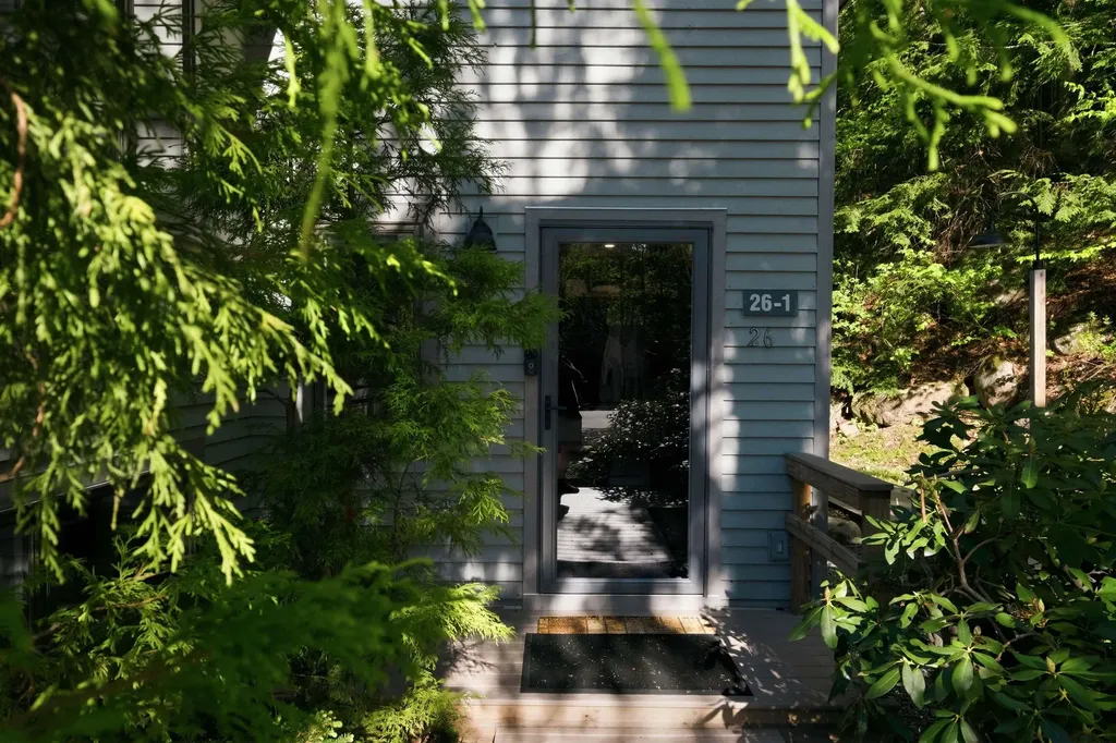 26 Loonwood Drive Lincoln NH 03251