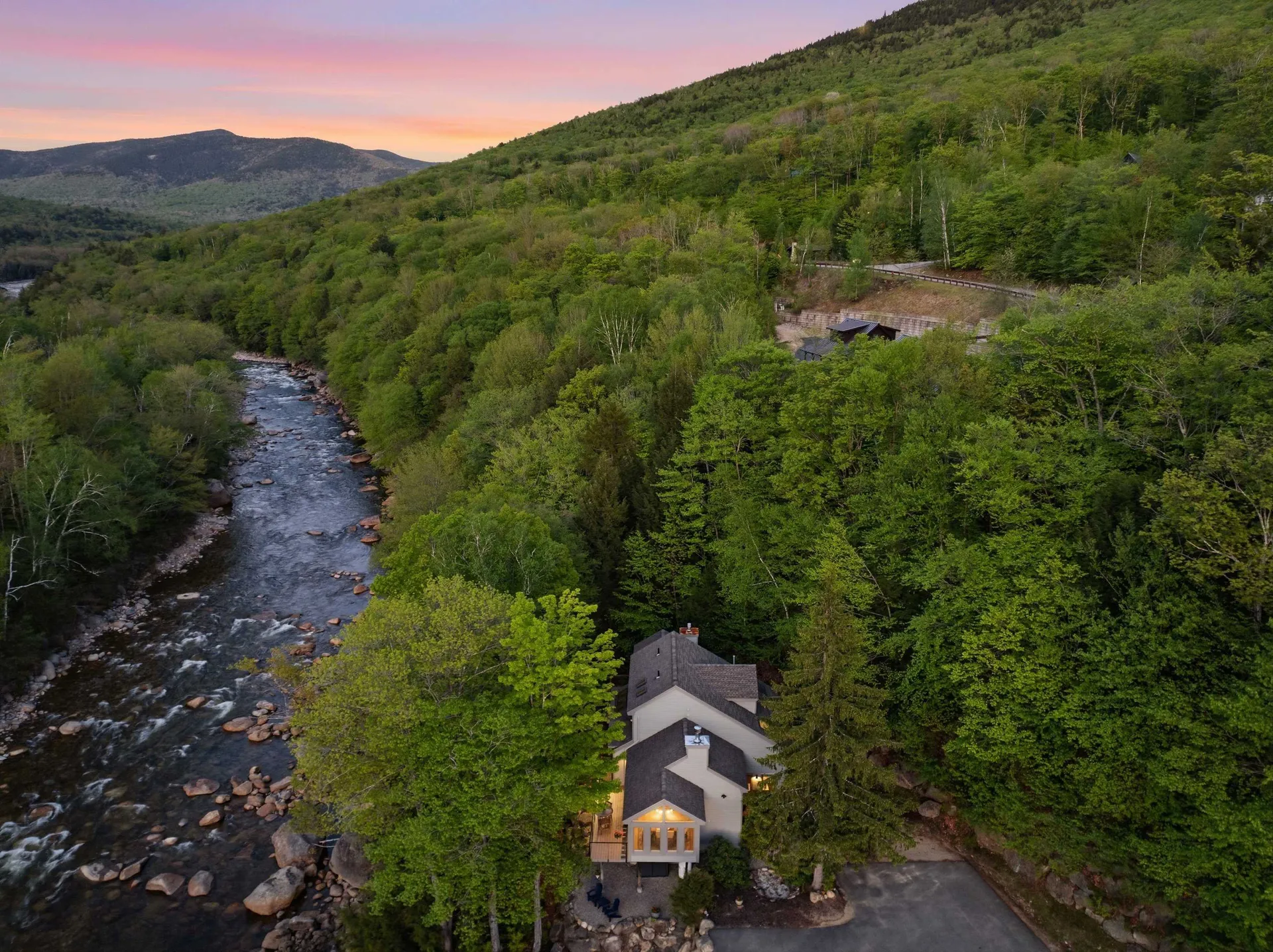 26 Loonwood Drive Lincoln NH 03251