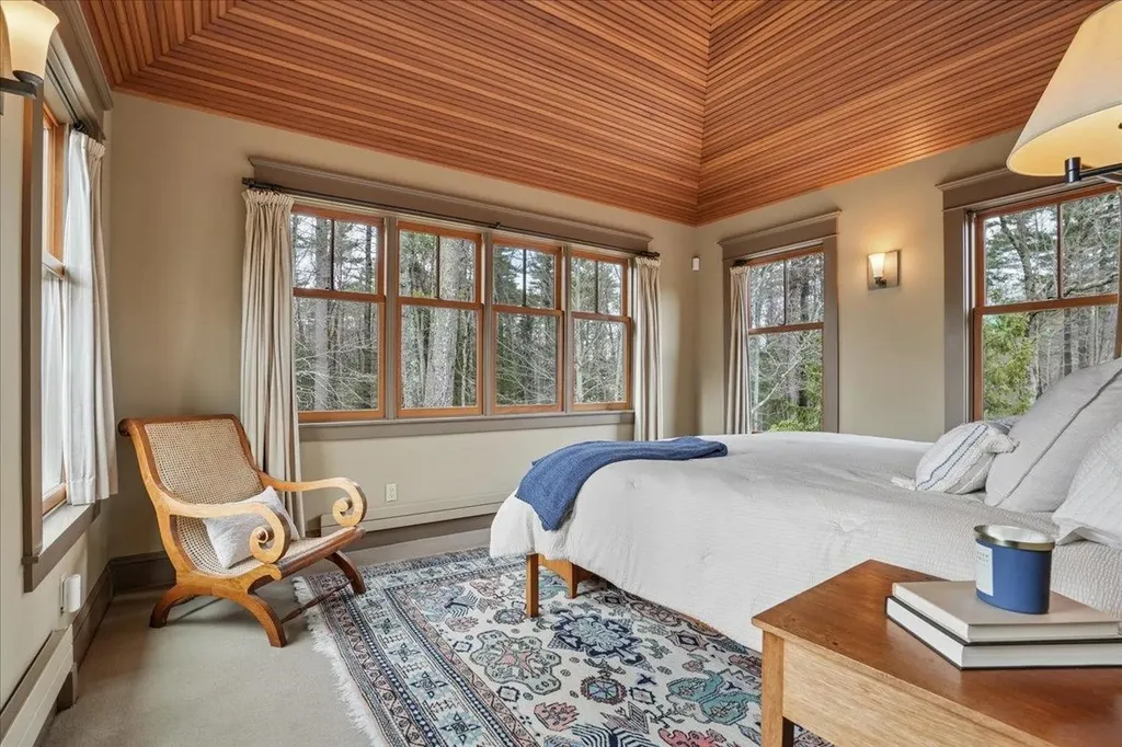 55 Audubon Way Auburn NH 03032