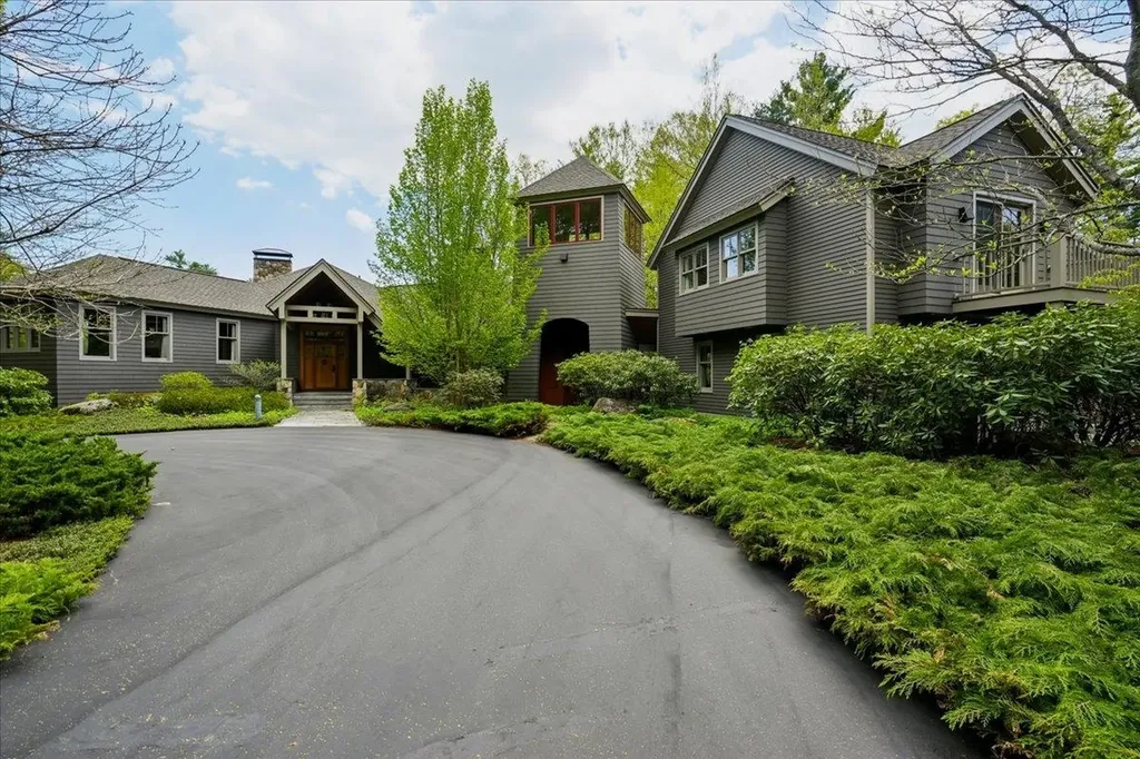 55 Audubon Way Auburn NH 03032