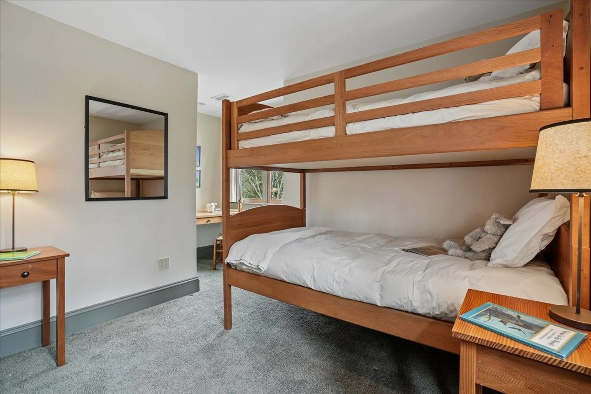 55 Audubon Way Auburn NH 03032