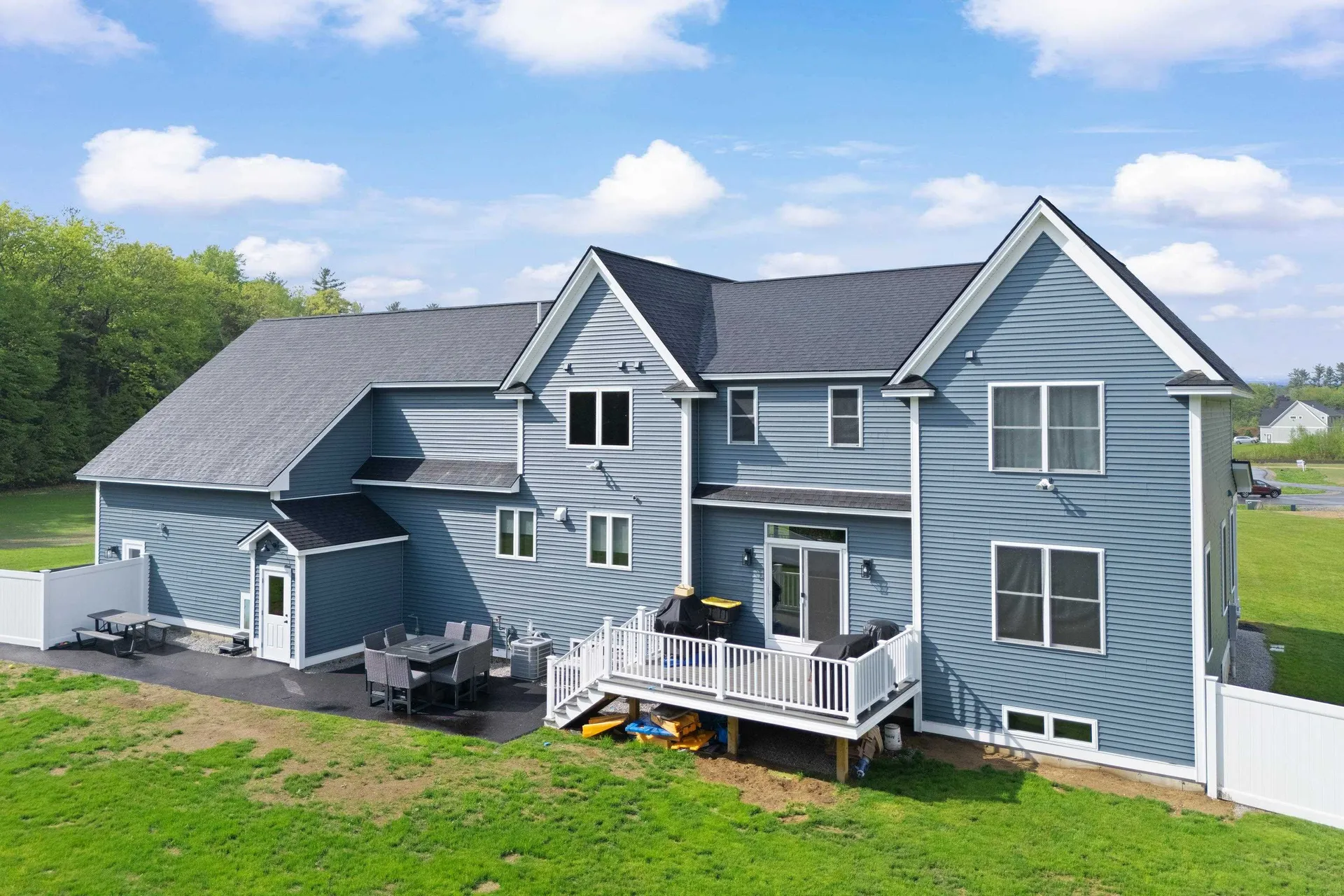 13 Stone Creek Drive Brentwood NH 03833