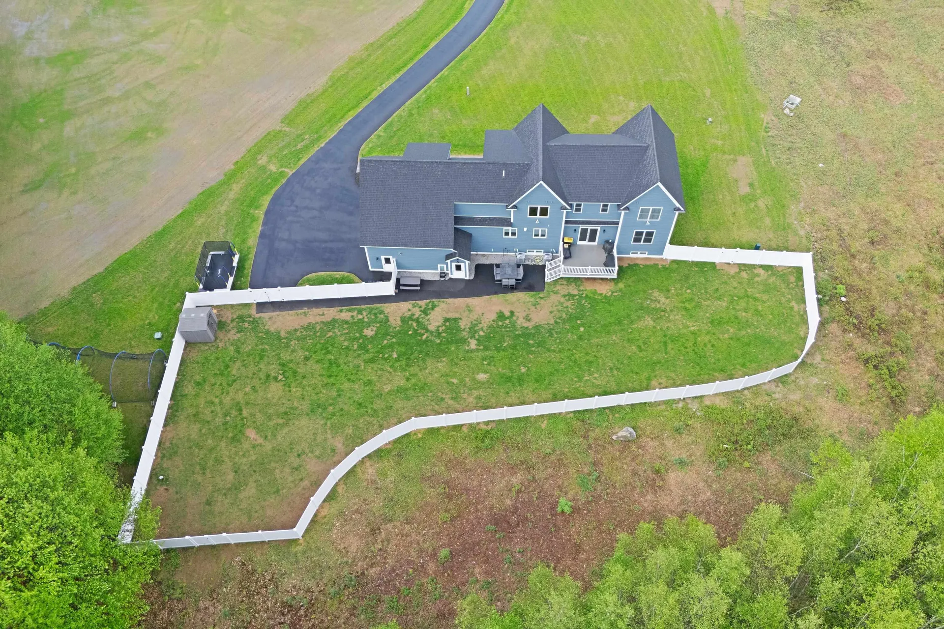 13 Stone Creek Drive Brentwood NH 03833