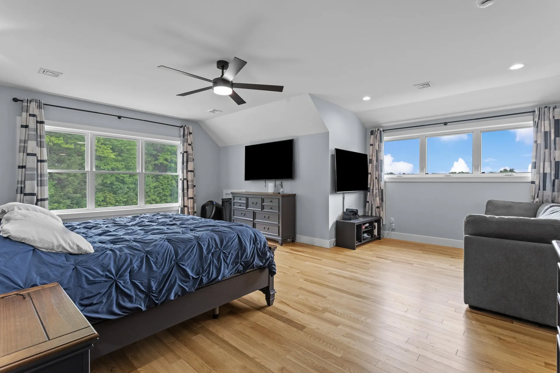 13 Stone Creek Drive Brentwood NH 03833