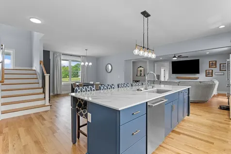 13 Stone Creek Drive Brentwood NH 03833