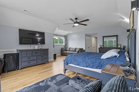 13 Stone Creek Drive Brentwood NH 03833