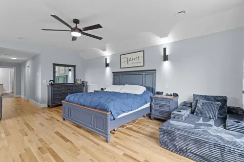 13 Stone Creek Drive Brentwood NH 03833