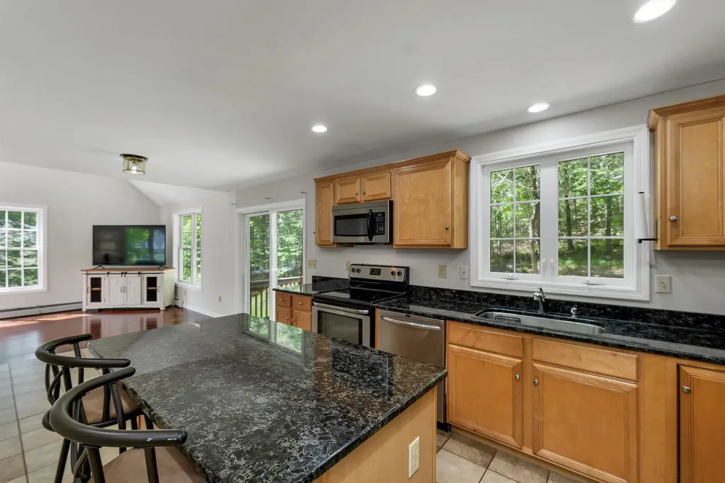 10 Edwin Lane Newmarket NH 03857