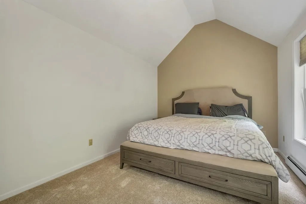 10 Edwin Lane Newmarket NH 03857